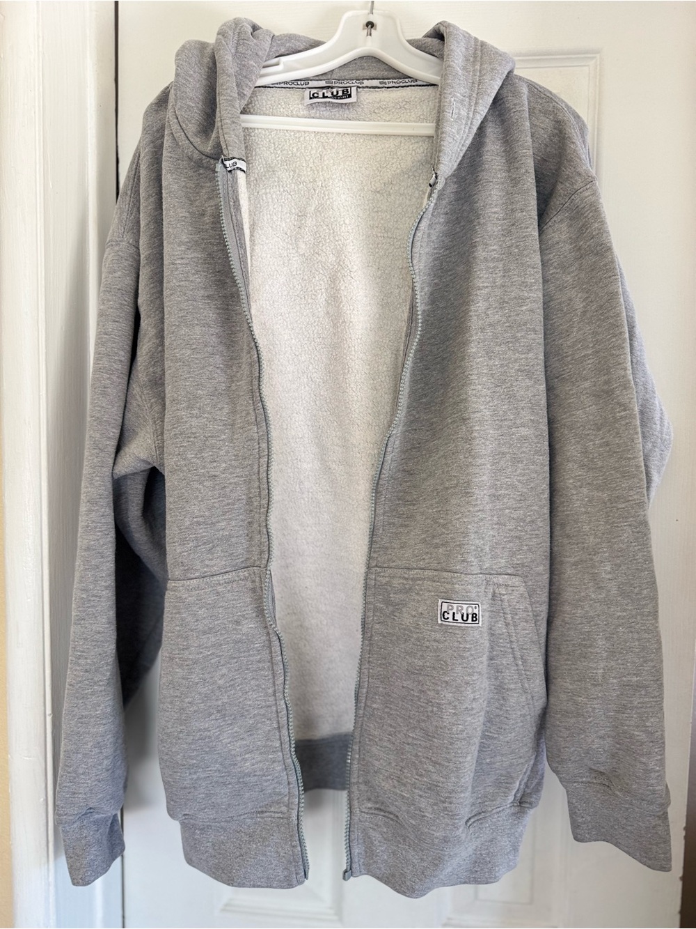 Men’s Gray Full-Zip Hooded Jacket
